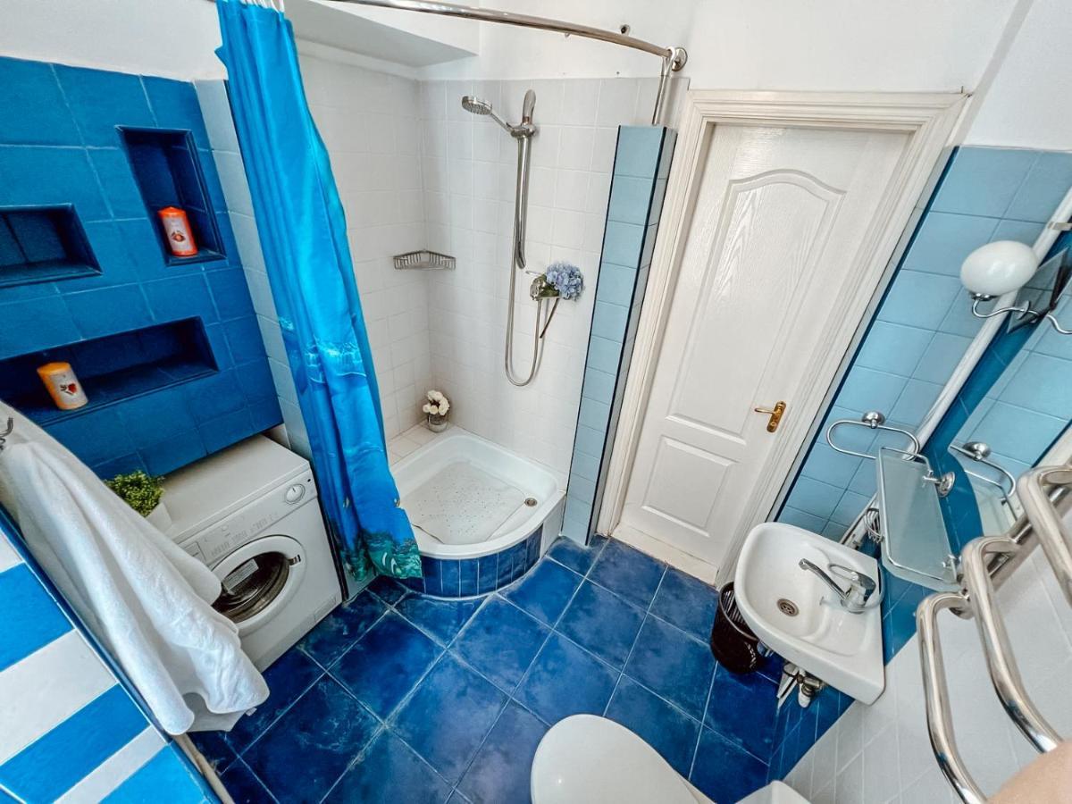 Apartment In The Historic Center كييف المظهر الخارجي الصورة